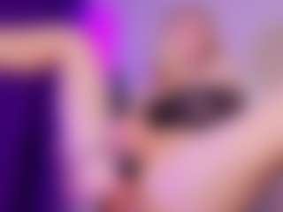 SonyaKreez's Live Sex Cam Show