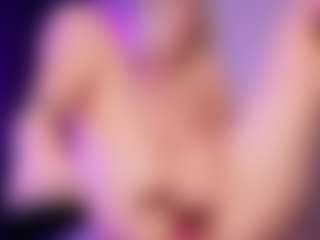 SonyaKreez's Live Sex Cam Show