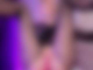 SonyaKreez's Live Sex Cam Show