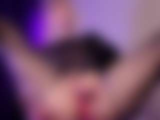 SonyaKreez's Live Sex Cam Show