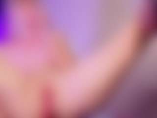 SonyaKreez's Live Sex Cam Show