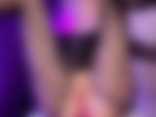 SonyaKreez's Live Sex Cam Show