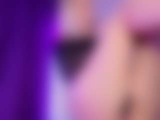 Live cam show with SonyaKreez - Creampie on Big Tits