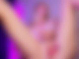 Live cam show with SonyaKreez - Blonde Hair Small Tits on SxyPornLive