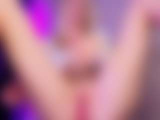 Live cam show with SonyaKreez - Shaved Pussy Lovense on slutload