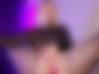 SonyaKreez's Live Sex Cam Show