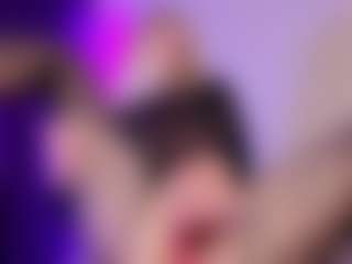SonyaKreez's Live Sex Cam Show