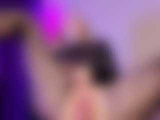 SonyaKreez's Live Sex Cam Show