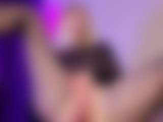 SonyaKreez's Live Sex Cam Show