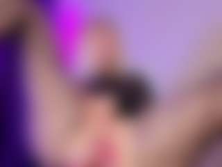 SonyaKreez's Live Sex Cam Show
