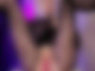 SonyaKreez's Live Sex Cam Show