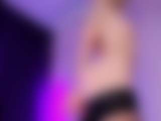 SonyaKreez's Live Sex Cam Show