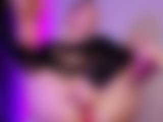 Live cam show with SonyaKreez - Solo on Camsoda