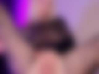 SonyaKreez's Live Sex Cam Show