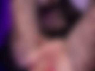 SonyaKreez's Live Sex Cam Show