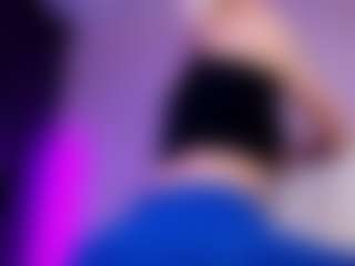 SonyaKreez's Live Sex Cam Show