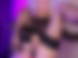 SonyaKreez's Live Sex Cam Show