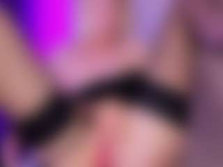 SonyaKreez's Live Sex Cam Show