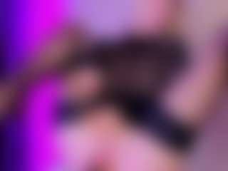 SonyaKreez's Live Sex Cam Show