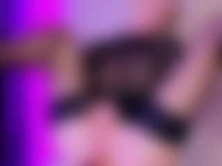 SonyaKreez's Live Sex Cam Show