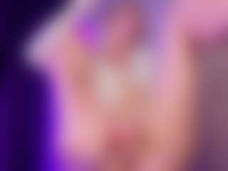 SonyaKreez's Live Sex Cam Show