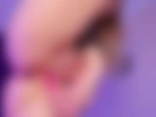 SonyaKreez's Live Sex Cam Show