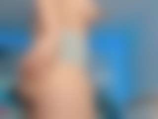 Live cam show with yellowranger1 - Bedroom on anonymated.com