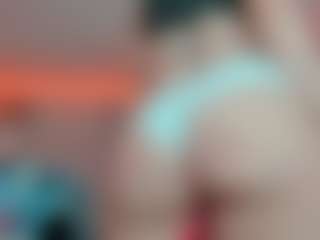 yellowranger1's Live Sex Cam Show