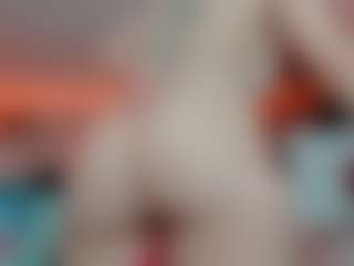 Live cam show with yellowranger1 - Wet on Mixed Magazine Live