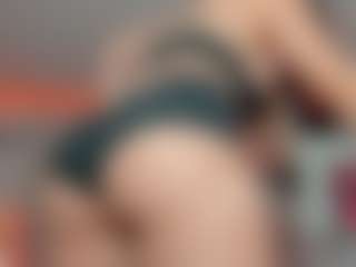 Live cam show with yellowranger1 - Athletic Asshole on liverealitysex.com