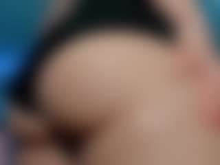 Live cam show with yellowranger1 - Asshole Toys on camtv