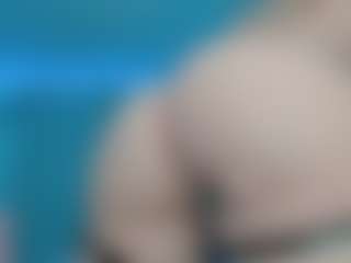 Live cam show with yellowranger1 - Bedroom on numayanayam.club