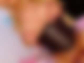 Live cam show with IsabelDosantos - Small Tits on Pornisteam.com