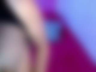 Live cam show with valentinasex - Green Eyes on Dare Cams