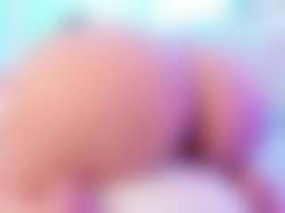 Live cam show with Samanta-roberts - Squirt on StripNow