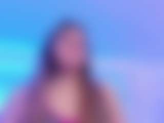 Live cam show with Samanta-roberts - Middle Aged on StripNow