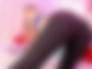 Live cam show with Samanta-roberts - Squirt on Camsoda