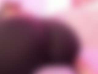 Live cam show with Samanta-roberts - Ride Torso on StripNow