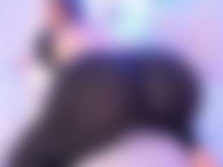 Live cam show with Samanta-roberts - Dildo Or Vibrator on TeamSkeetLive