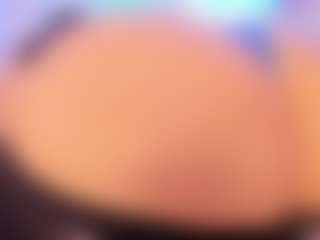 Live cam show with Samanta-roberts - Brown Hair on Camsoda