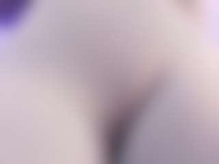 Live cam show with Samanta-roberts - Shaved on Camsoda