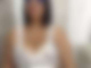 Live cam show with AmbarSofhia - Ebony on Soda Cam | colombia