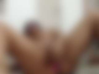 Live cam show with AmbarSofhia - Ebony on milfzrlive.com | colombia