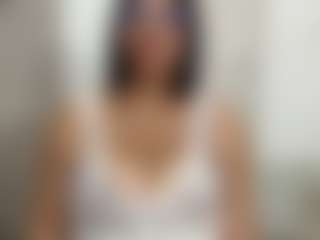 Live cam show with AmbarSofhia - Ebony on CamSodaAdn | colombia