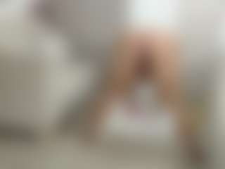 AmbarSofhia's Live Sex Cam Show