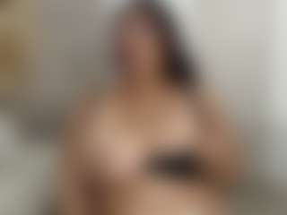 Live cam show with AmbarSofhia - Ebony on WildCum | colombia