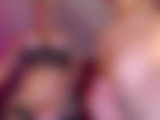 Live cam show with PALOMA BLONDER - Tease on Camming Site