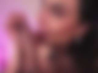 Live cam show with MissLullu - Brown Hair on SpunkLive