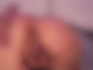 Live cam show with MissLullu - Sexwebcam on Streamer API
