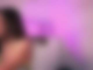Live cam show with MissLullu - Amateur on Dolls Live